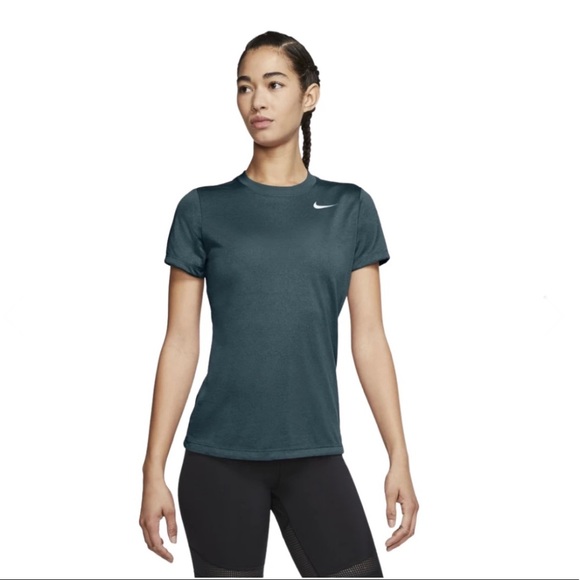 🆕 Nike Dri-FIT Crew Shirt - Picture 1 of 5